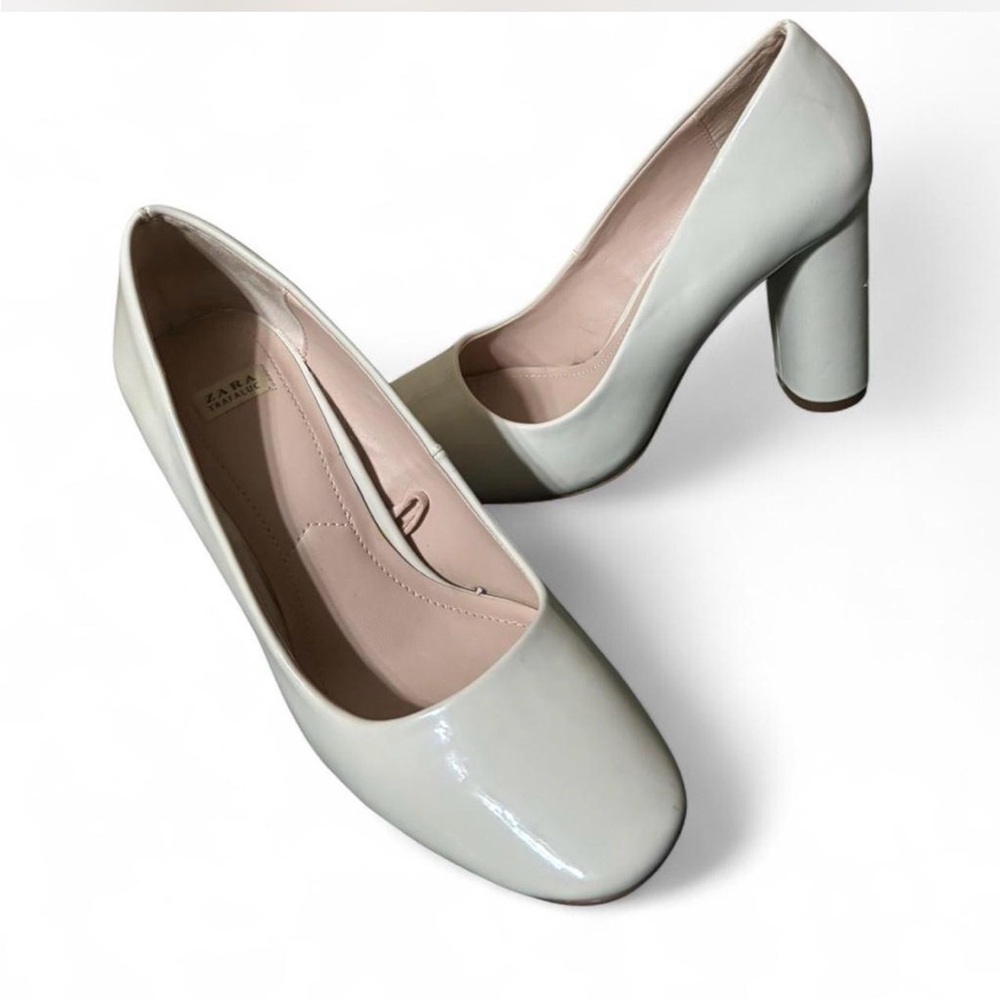Zara Trafaluc White Patent Leather Pumps with block heels Size 6.5
